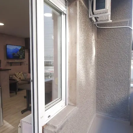 Stella Di Notte بيت شباب بلغراد