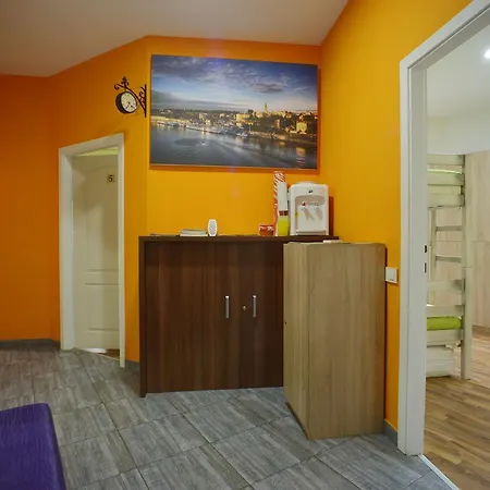 Hostel Stella Di Notte
